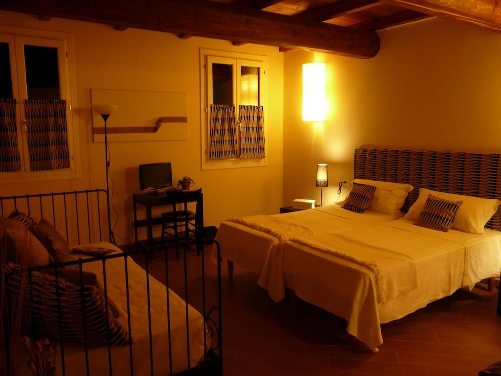 Locanda Della Fiorina Hotel San Felice sul Panaro Quarto foto